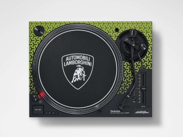 Adapter i płyta winylowa od&hellip; Lamborghini